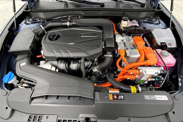 new 2025 Hyundai Sonata Hybrid car, priced at $39,118