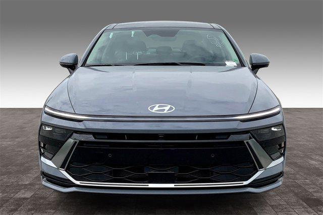 new 2025 Hyundai Sonata Hybrid car, priced at $39,118