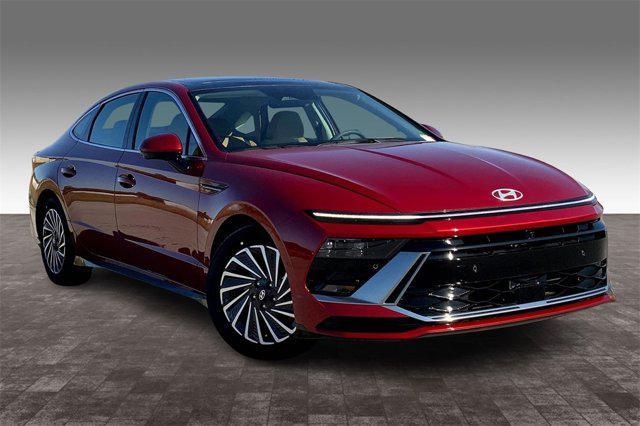 new 2025 Hyundai Sonata Hybrid car, priced at $39,013