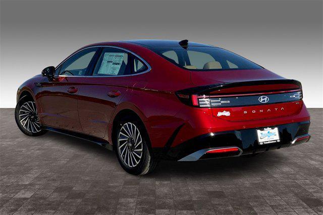 new 2025 Hyundai Sonata Hybrid car, priced at $39,013