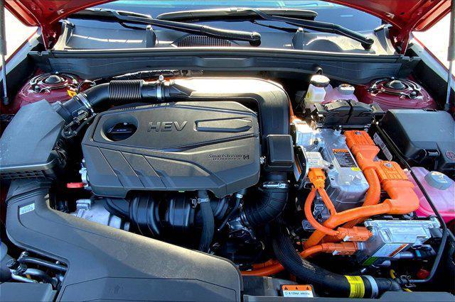 new 2025 Hyundai Sonata Hybrid car, priced at $39,013