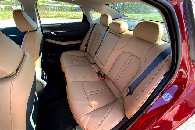 new 2025 Hyundai Sonata Hybrid car, priced at $39,013