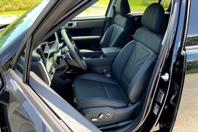 new 2025 Hyundai Santa Fe car, priced at $39,160
