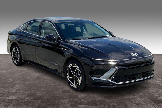 new 2024 Hyundai Sonata car, priced at $28,805