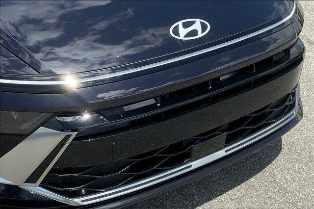 new 2024 Hyundai Sonata car, priced at $28,805