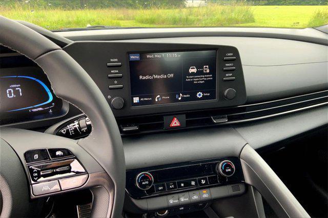 new 2025 Hyundai Elantra car, priced at $24,276