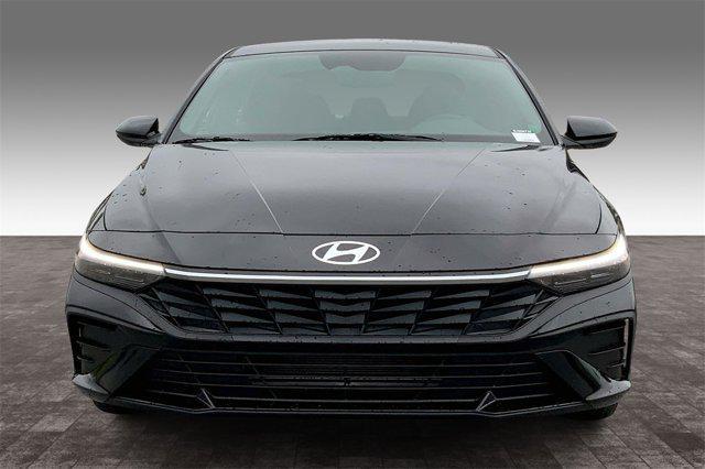 new 2025 Hyundai Elantra car, priced at $24,276