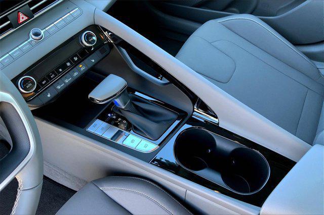 new 2025 Hyundai Elantra car, priced at $27,610