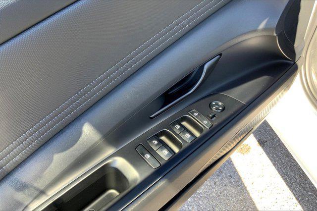 new 2025 Hyundai Elantra car, priced at $29,205
