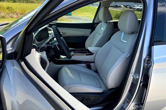 new 2025 Hyundai TUCSON Hybrid car, priced at $41,891