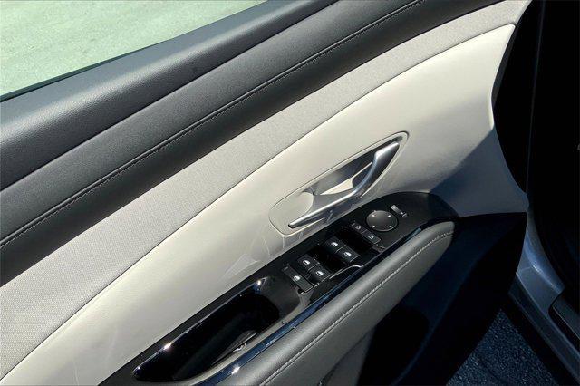 new 2025 Hyundai TUCSON Hybrid car, priced at $41,891