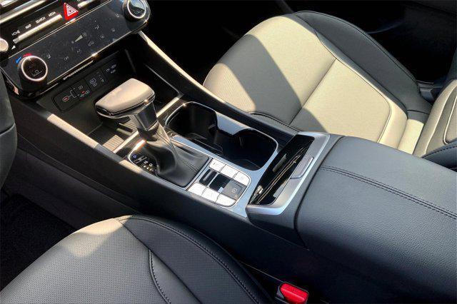 new 2025 Hyundai Tucson car, priced at $33,905