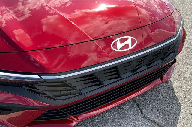 new 2025 Hyundai Elantra car, priced at $24,764