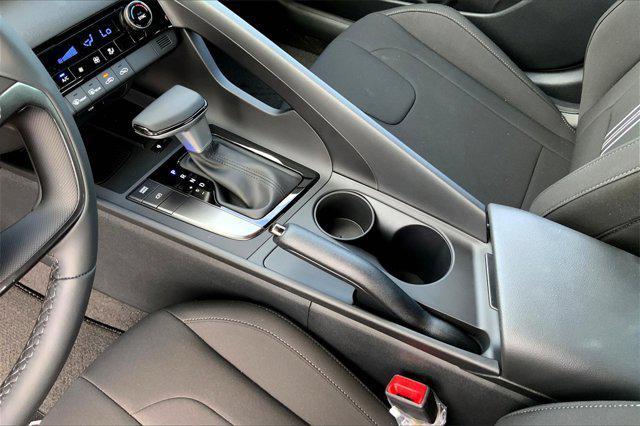 new 2025 Hyundai Elantra car, priced at $24,764