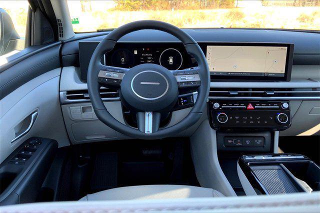 new 2025 Hyundai TUCSON Hybrid car, priced at $37,083