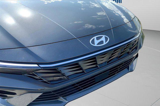 new 2025 Hyundai Elantra car, priced at $26,700