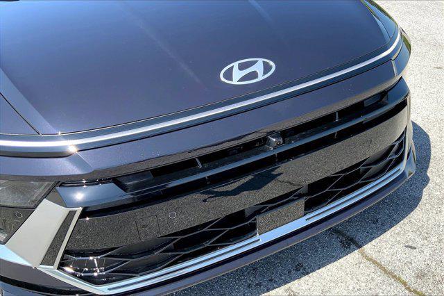 new 2025 Hyundai Sonata Hybrid car, priced at $39,183