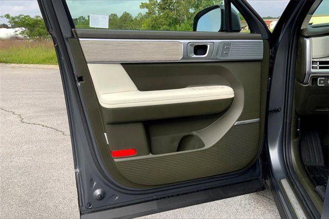 new 2025 Hyundai Santa Fe car, priced at $49,675
