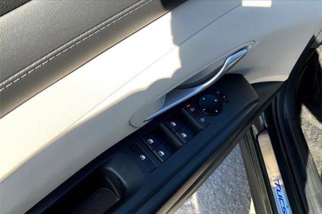 new 2025 Hyundai Tucson car, priced at $31,950