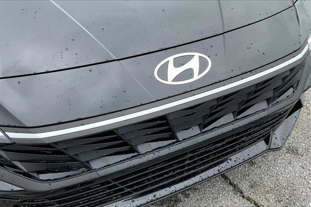 new 2025 Hyundai Elantra car, priced at $24,276