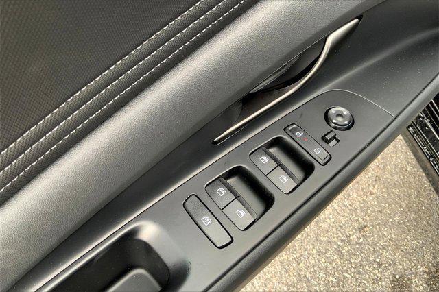 new 2025 Hyundai Elantra car, priced at $24,276