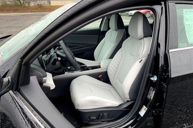 new 2025 Hyundai Elantra car, priced at $30,950