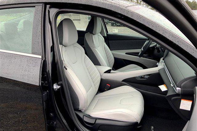 new 2025 Hyundai Elantra car, priced at $30,950