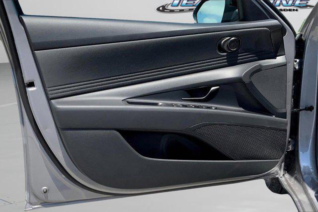 new 2025 Hyundai Elantra car, priced at $23,378