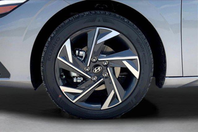 new 2025 Hyundai Elantra car, priced at $23,378