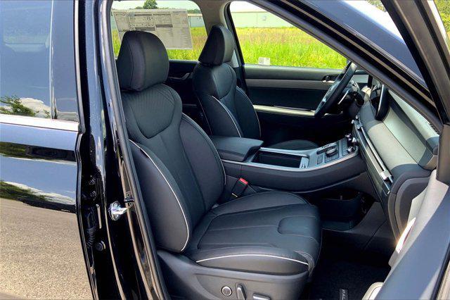 new 2025 Hyundai Palisade car, priced at $45,717