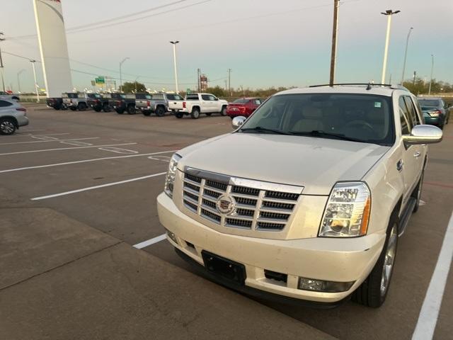 used 2011 Cadillac Escalade car, priced at $16,777