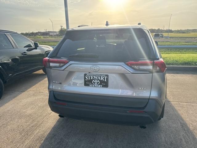 used 2021 Toyota RAV4 car, priced at $25,177
