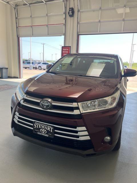 used 2018 Toyota Highlander car, priced at $16,277