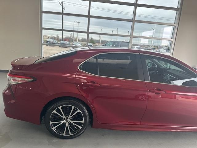 used 2018 Toyota Camry car, priced at $18,977