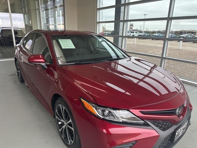 used 2018 Toyota Camry car, priced at $18,977