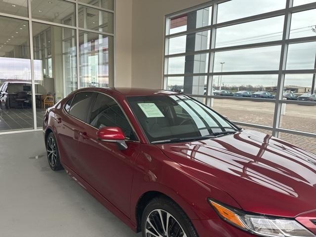 used 2018 Toyota Camry car, priced at $18,977