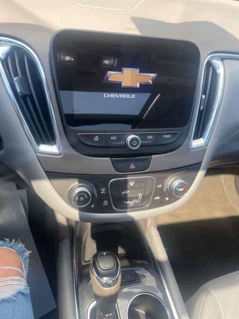 used 2017 Chevrolet Malibu car, priced at $15,277