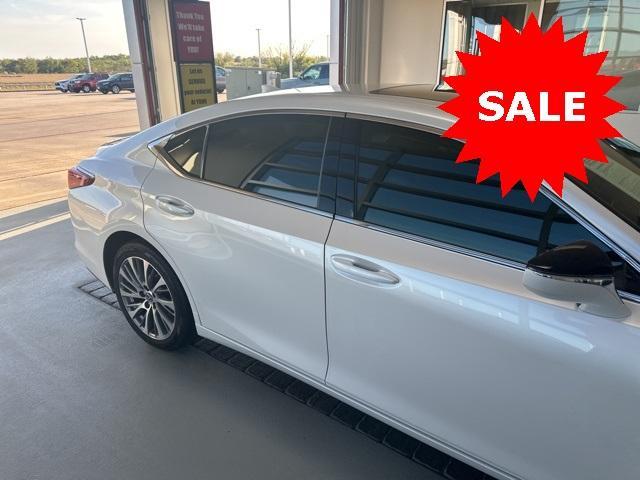 used 2020 Lexus ES 350 car, priced at $32,277