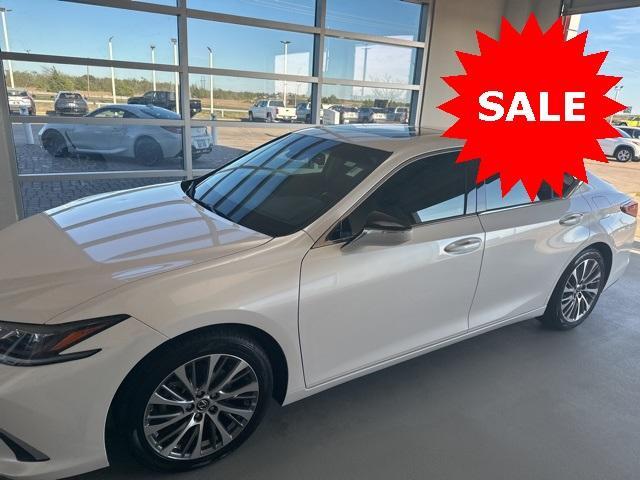 used 2020 Lexus ES 350 car, priced at $32,277