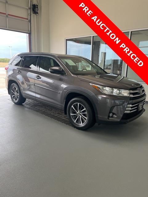 used 2018 Toyota Highlander car, priced at $24,577