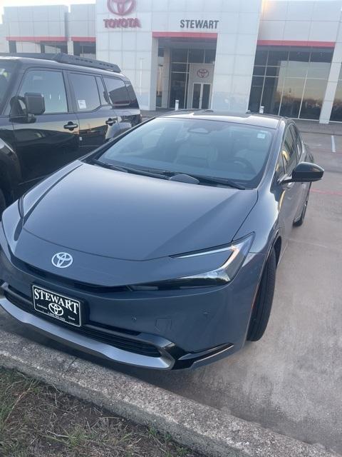 new 2024 Toyota Prius car, priced at $33,235