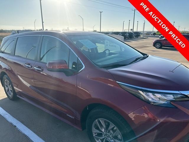 used 2021 Toyota Sienna car, priced at $40,816