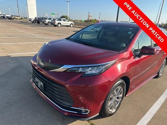 used 2021 Toyota Sienna car, priced at $40,816