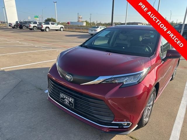 used 2021 Toyota Sienna car, priced at $40,816