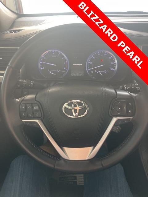 used 2019 Toyota Highlander car, priced at $26,490