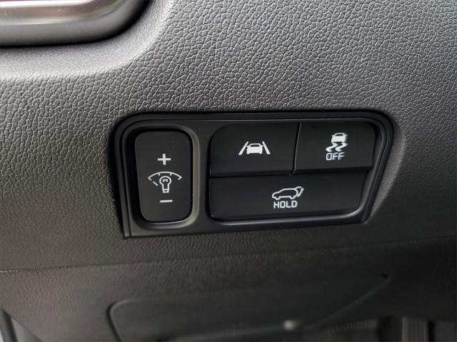 used 2022 Kia Sorento car, priced at $26,297