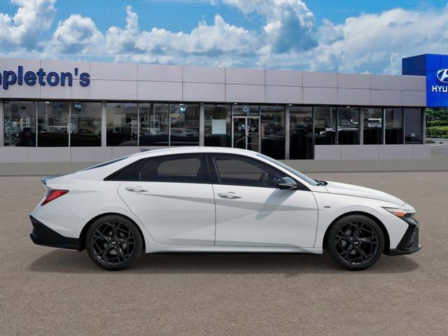 new 2025 Hyundai Elantra car, priced at $28,686