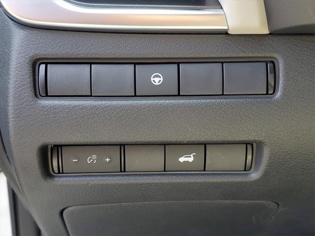 used 2023 Nissan Rogue car, priced at $18,997