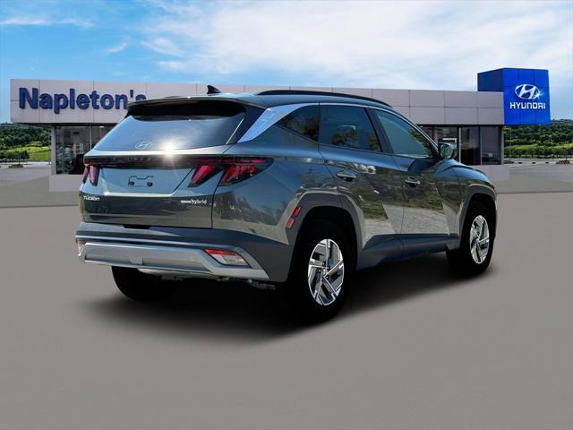 new 2025 Hyundai TUCSON Hybrid car, priced at $33,362