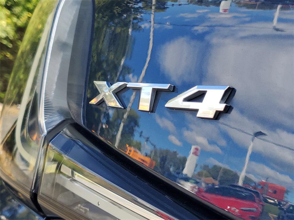 used 2019 Cadillac XT4 car, priced at $20,700